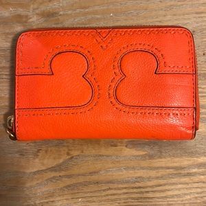 Small Tory Burch Wallet